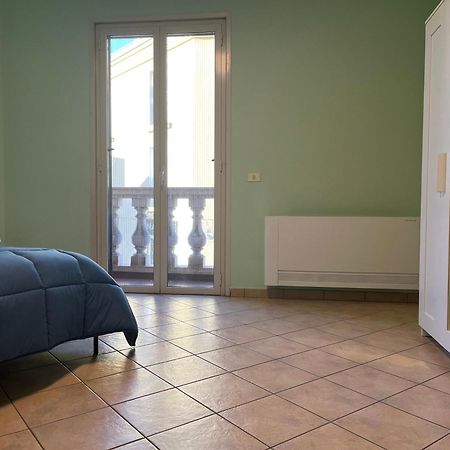 ברצלונה פוצו די גוטו Casa Vacanza Donna Laura מראה חיצוני תמונה