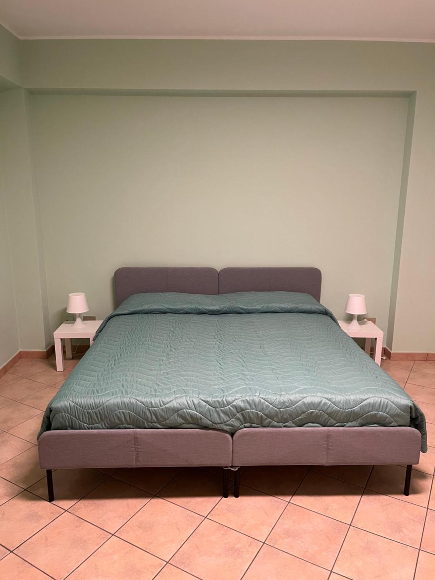 ברצלונה פוצו די גוטו Casa Vacanza Donna Laura מראה חיצוני תמונה